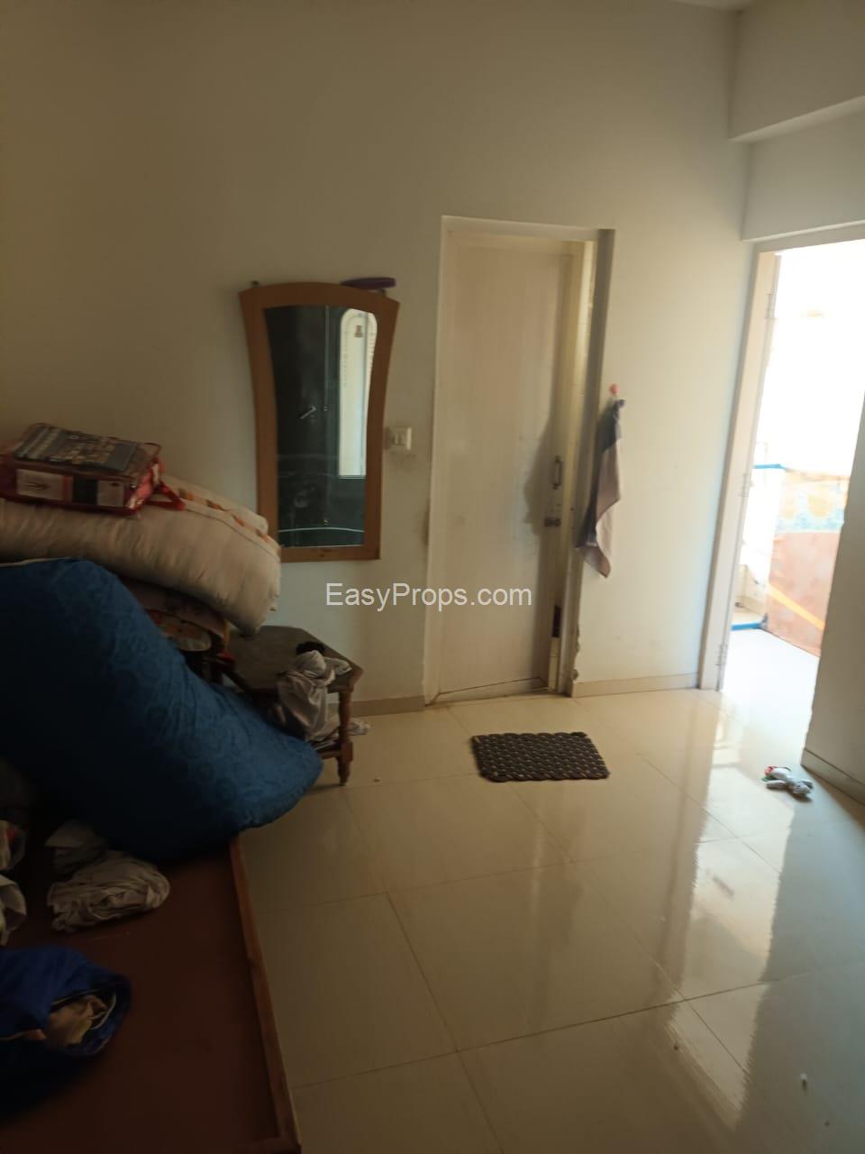 2 Bhk Flat on Sell